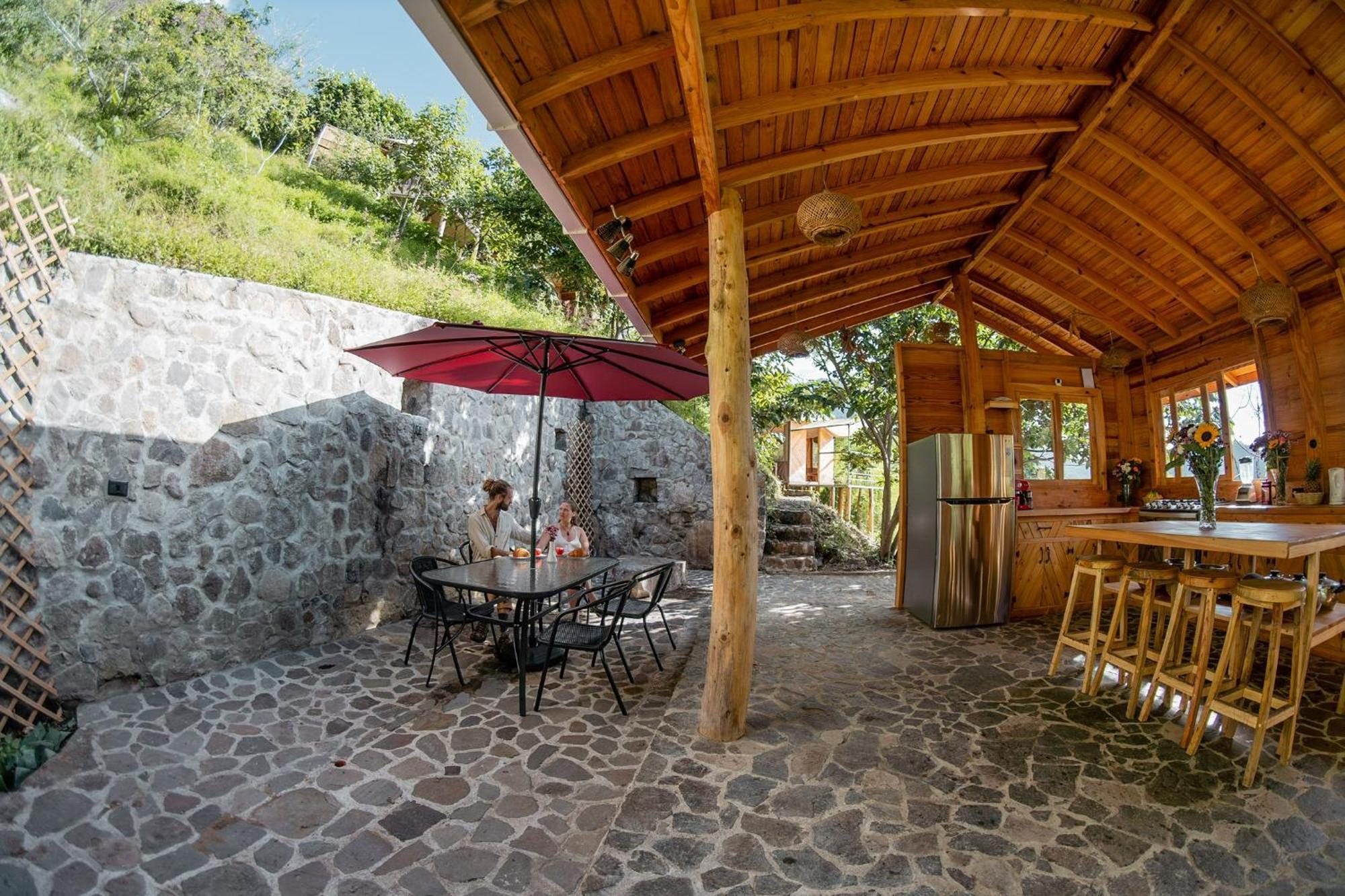 Fuego Atitlan Eco-Hotel 圣马科斯拉拉古纳 外观 照片